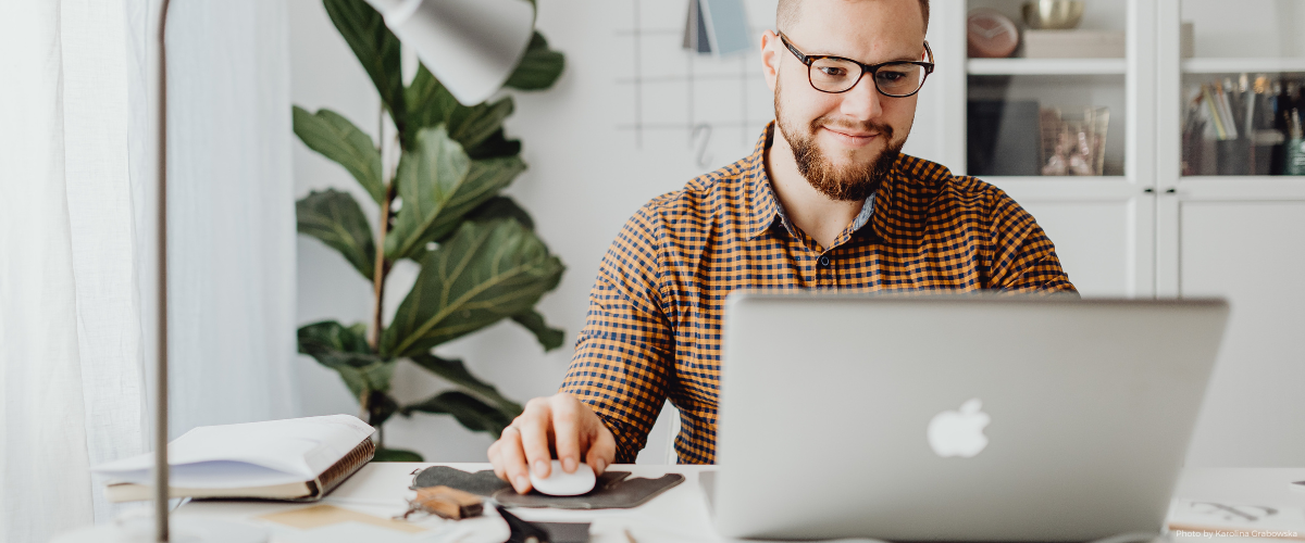 Are you an adult living with ADHD? Time management strategies can make all the difference!