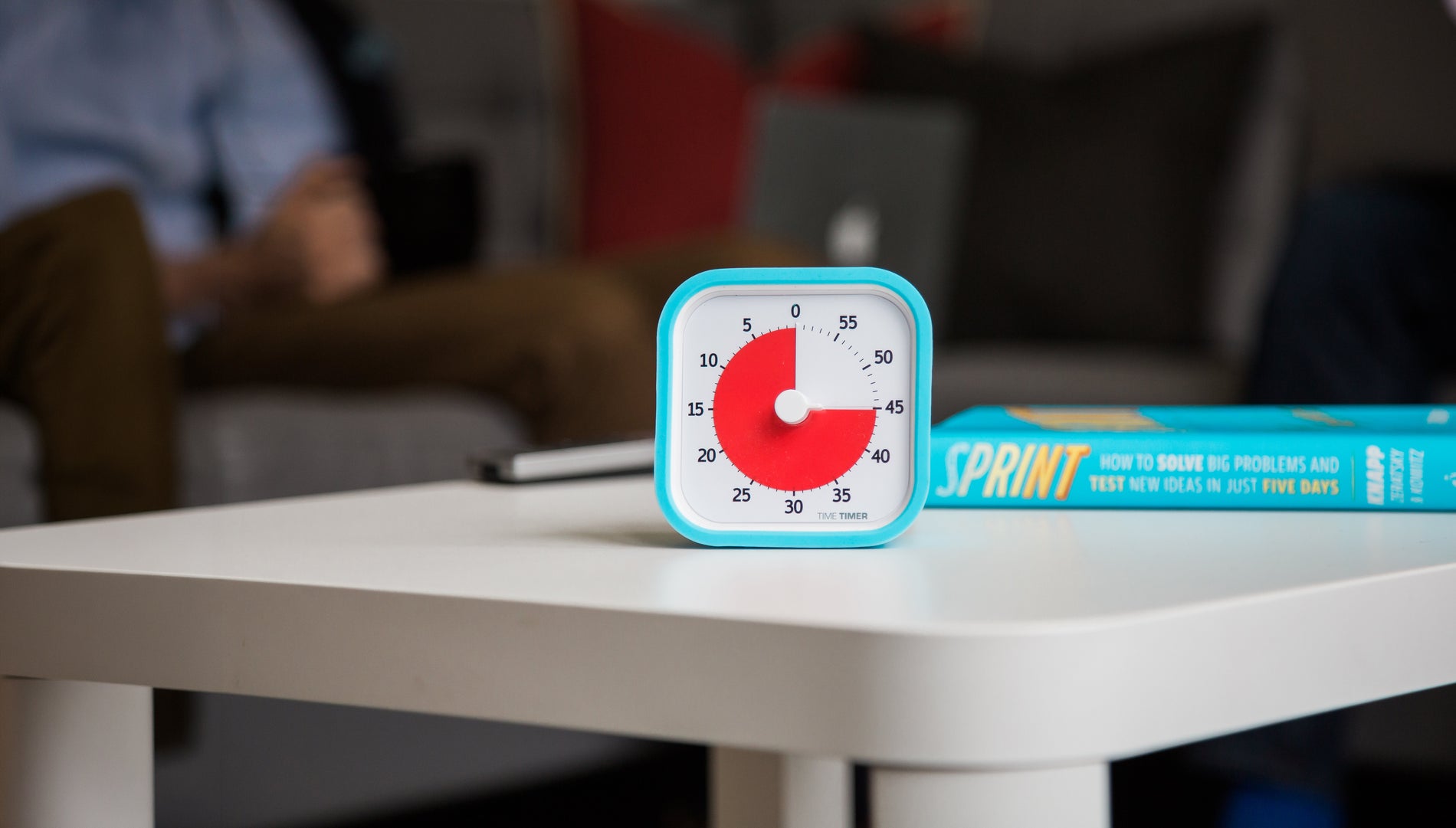 Timer on a table with a blurred background